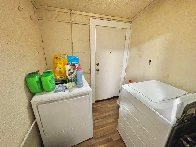 720 South 11th Street Slaton, TX 79364 - Photo 9 of 25 20251210170742778511000000-o