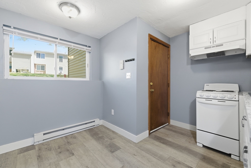 9 Tideview Path, Unit 8 Plymouth, MA 02360 - Photo 7 of 23