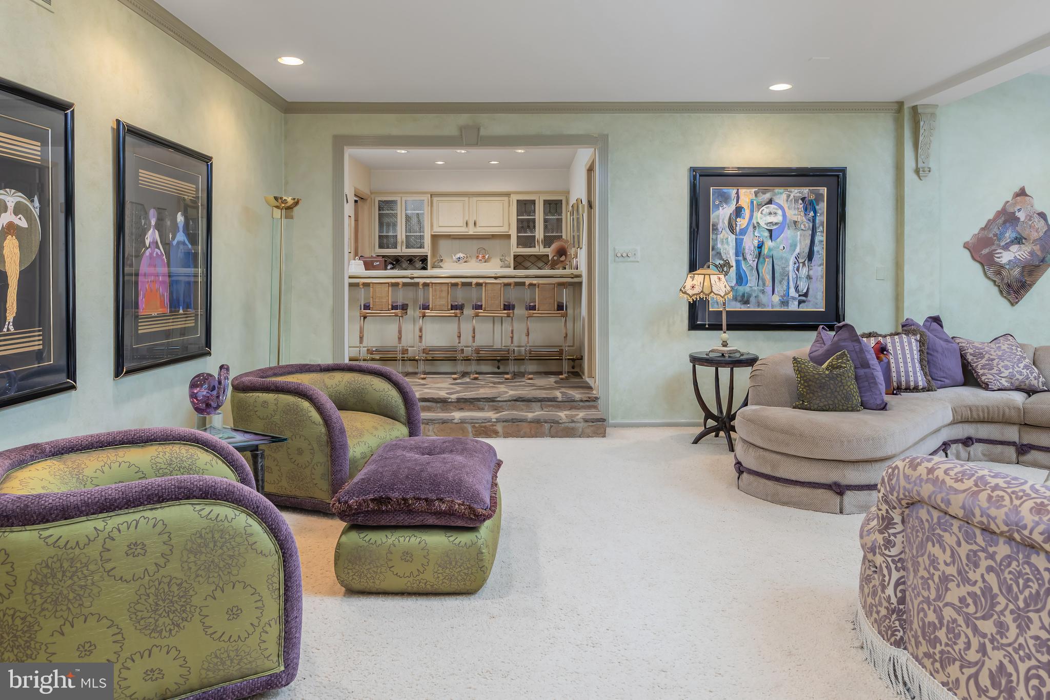 533 Heartwood Road Cherry Hill, NJ 08003 - Photo 8 of 55 a living room with furniture and window