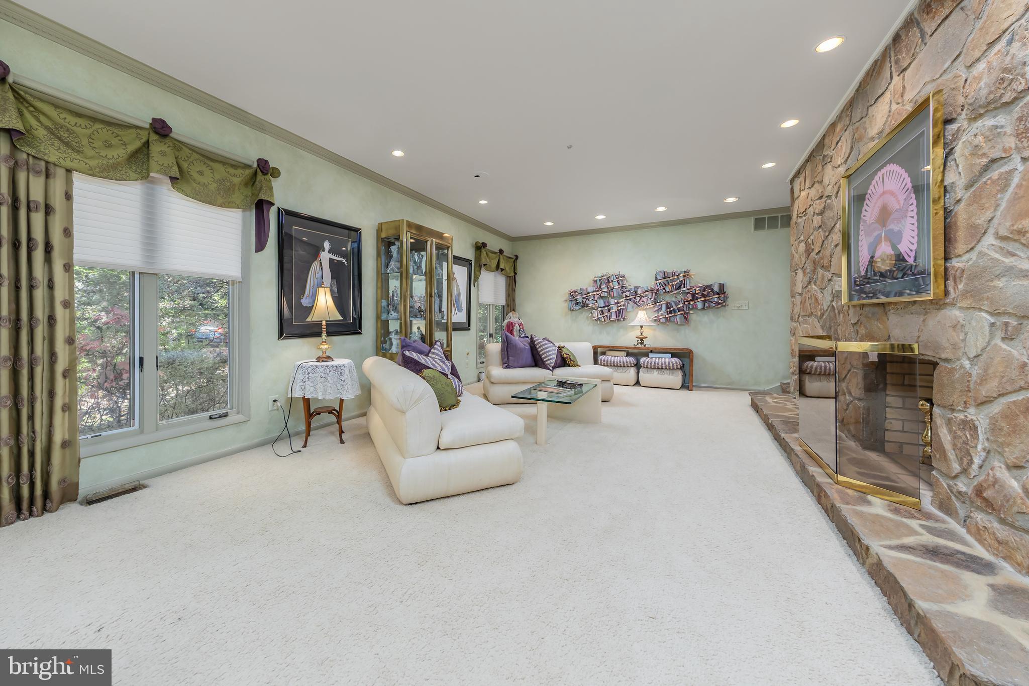 533 Heartwood Road Cherry Hill, NJ 08003 - Photo 10 of 55 a living room with furniture and a large window