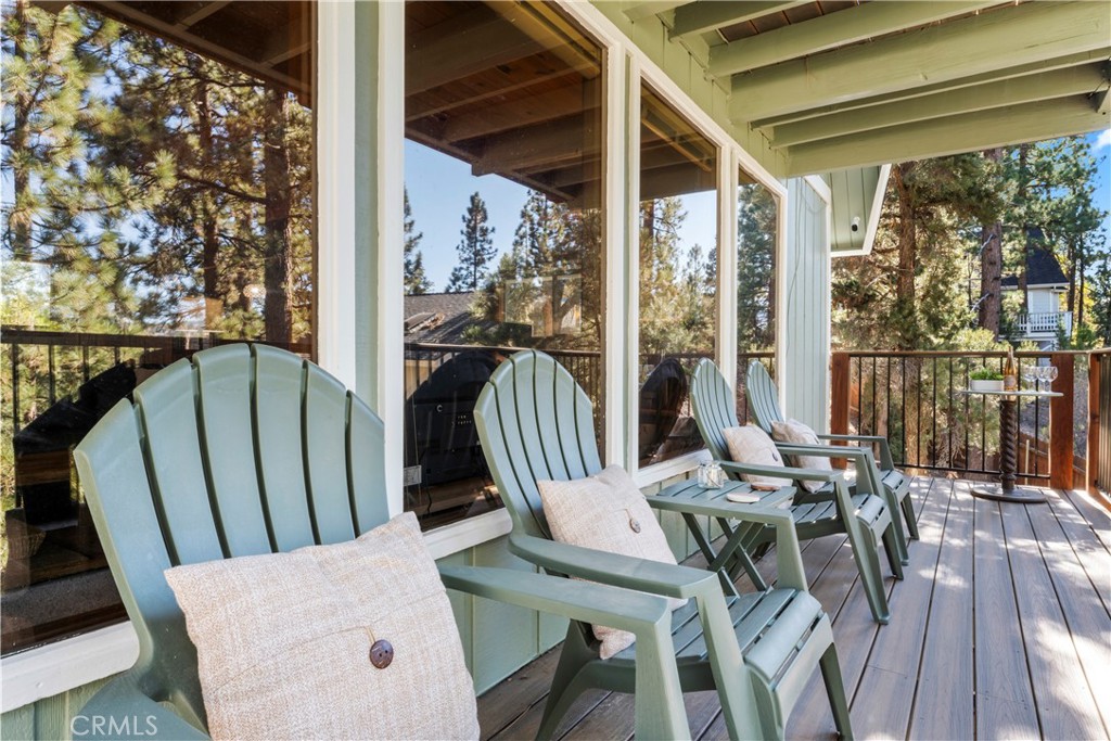 930 Bear Mountain Road Big Bear City, CA 92314 - Photo 7 of 39 a view of balcony and patio