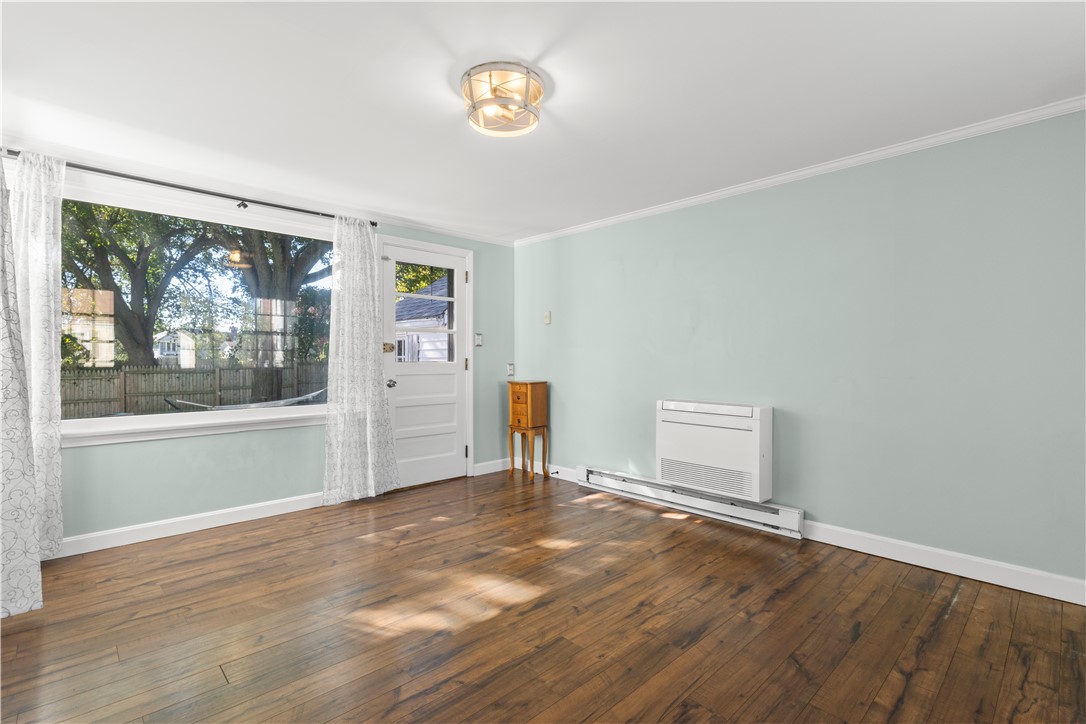 59 Merritt Road East Providence, RI 02915 - Photo 10 of 36