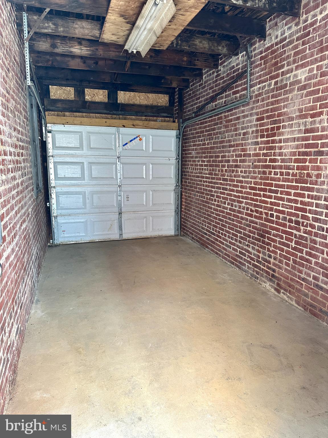 329 East University Parkway Baltimore, MD 21218 - Photo 38 of 38 a view of room