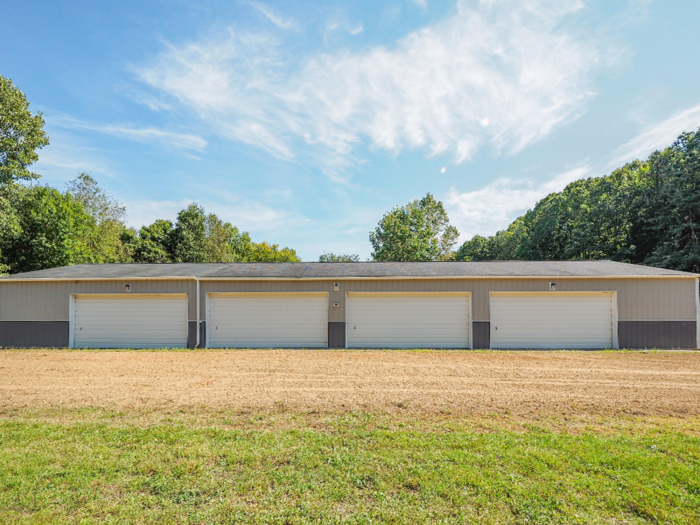 4244 Cloverdale Road Delton, MI 49046 - Photo 11 of 25 4244 West Cloverdale Rd-102