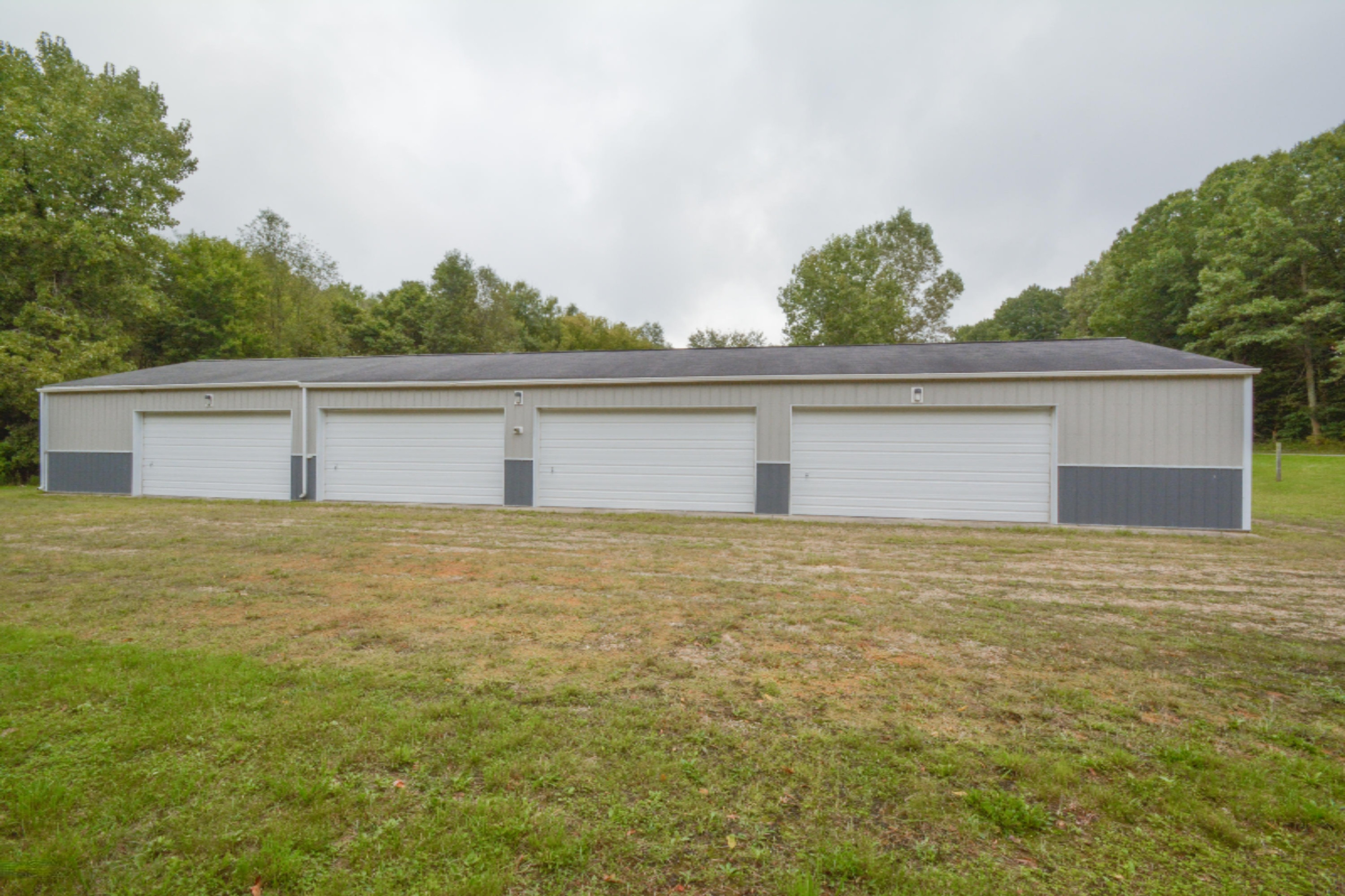 4244 Cloverdale Road Delton, MI 49046 - Photo 3 of 25 4244 West Cloverdale rd, Delton (3)
