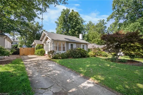 $325,000 | 415 Otteray Avenue, High Point, NC 27262