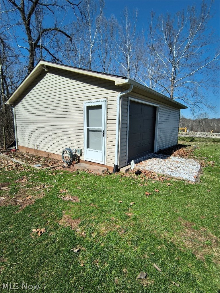 10174 Veto Road Belpre, OH 45714 - Photo 12 of 45 Shed with electric, gas and water.