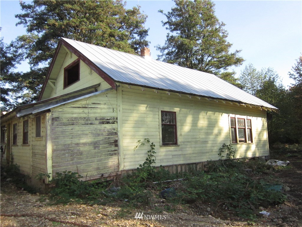 7580 Healy Road Sedro-Woolley, WA 98284 - Photo 2 of 11 Gallery Image 2