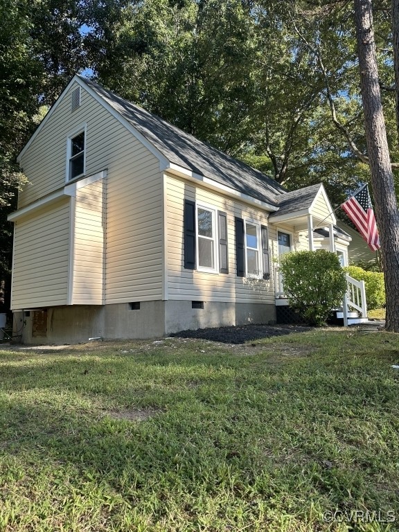 3023 Gregwood Road Midlothian, VA 23112 - Photo 17 of 17 a house view with a garden space