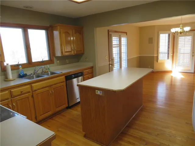 $425,000 | 114 Overhill Drive, Paola, KS 66071