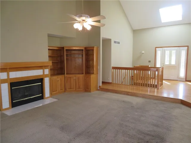 $425,000 | 114 Overhill Drive, Paola, KS 66071
