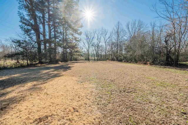 $149,000 | 905 East Poplar Avenue, Selmer, TN 38375