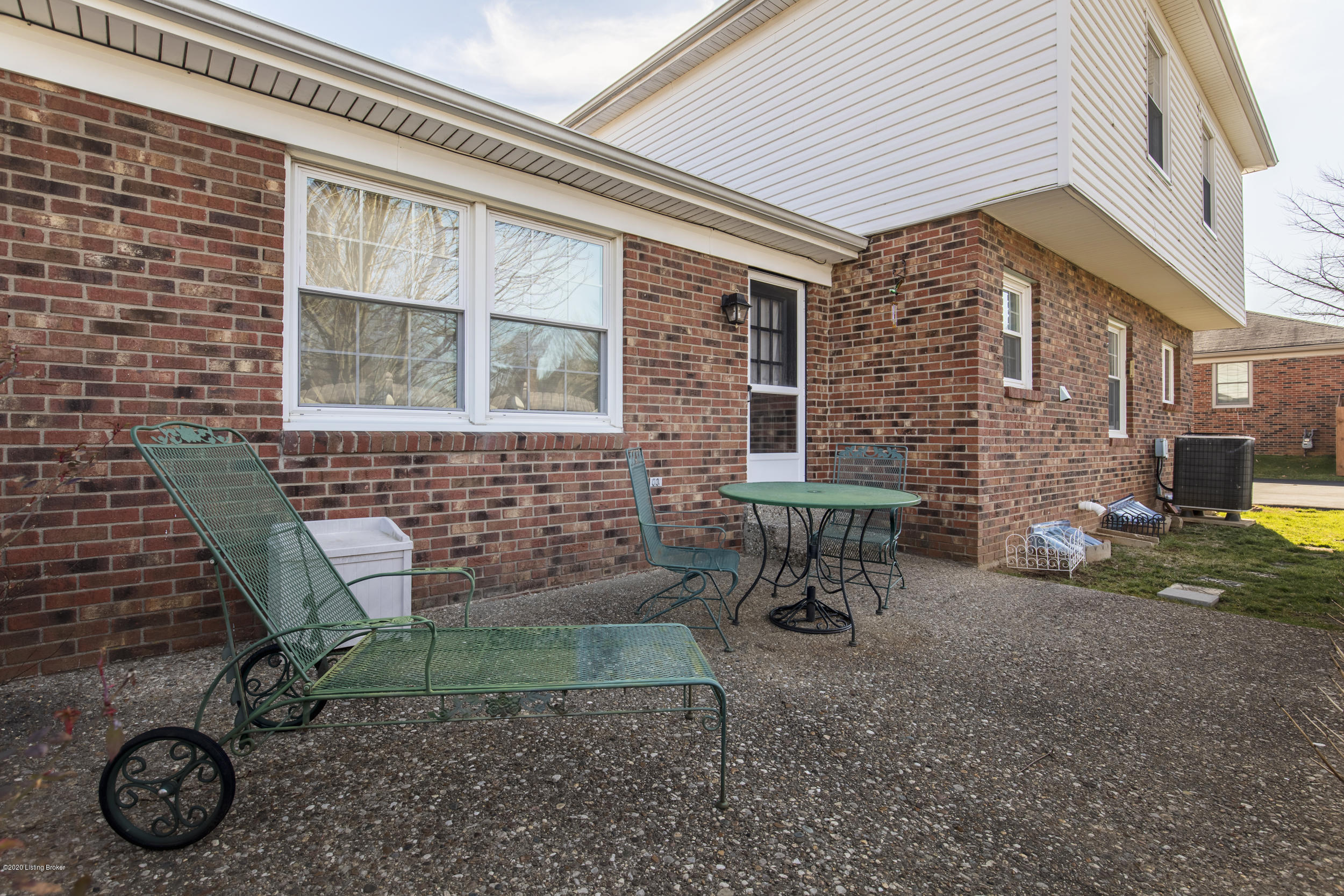 3404 Cross Pointe Road Louisville, KY 40241 - Photo 38 of 40 8-rear patio