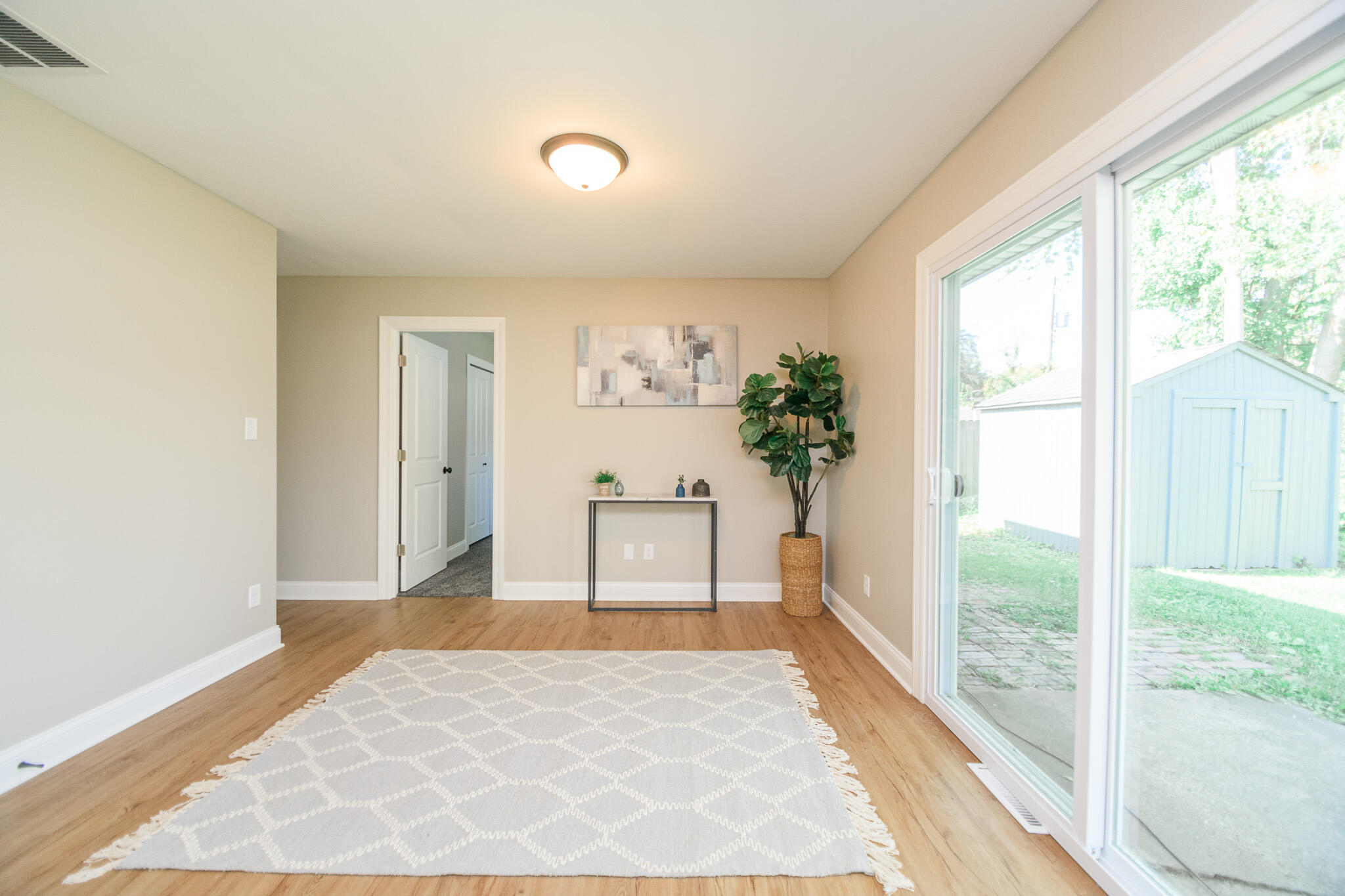 7020 Harrison Street Merrillville, IN 46410 - Photo 12 of 24 2048x1365