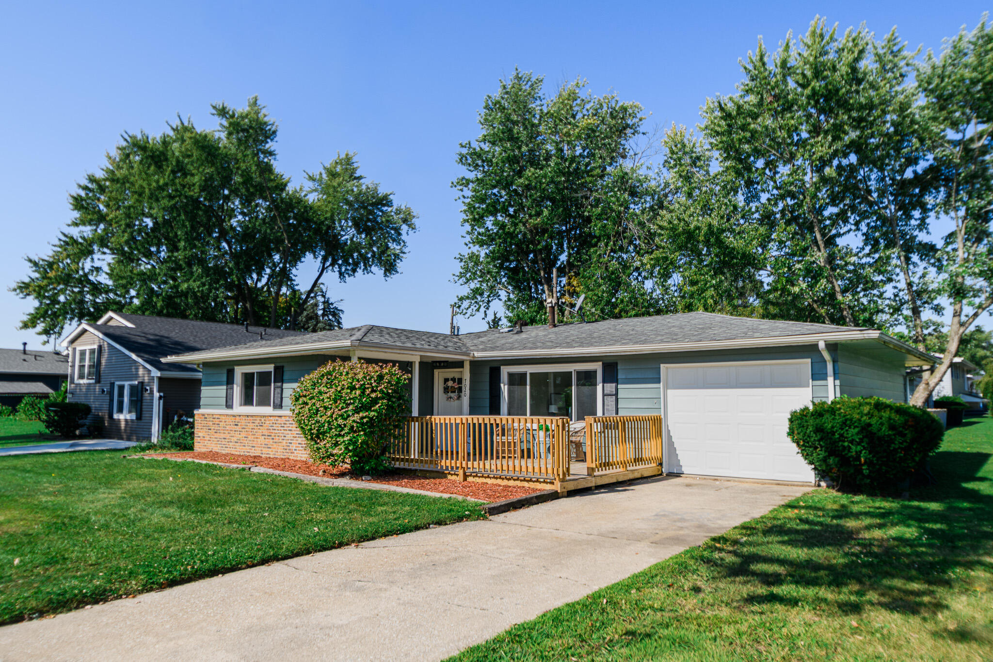 7020 Harrison Street Merrillville, IN 46410 - Photo 2 of 24 2048x1365