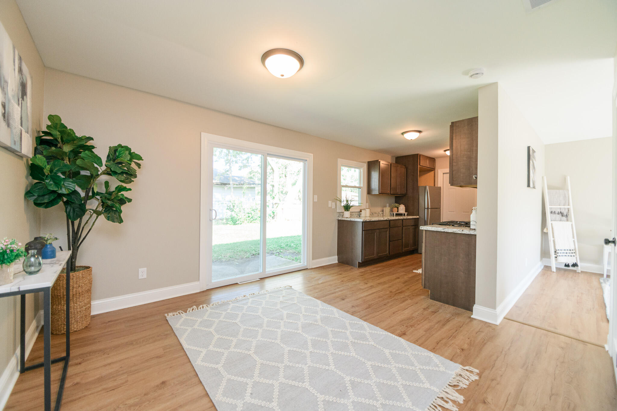 7020 Harrison Street Merrillville, IN 46410 - Photo 10 of 24 2048x1365