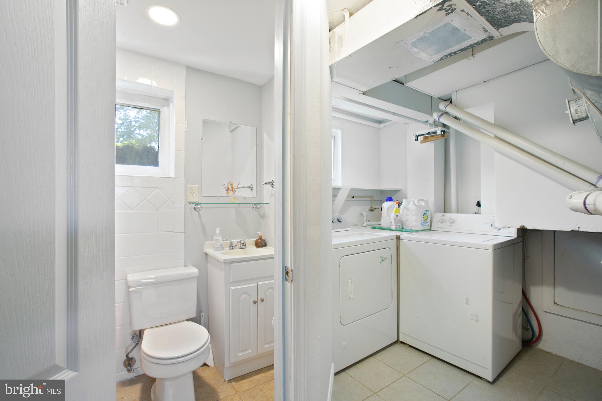 6000 Sherrill Road Catonsville, MD 21228 - Photo 24 of 45 Laundry towards full bath 2
