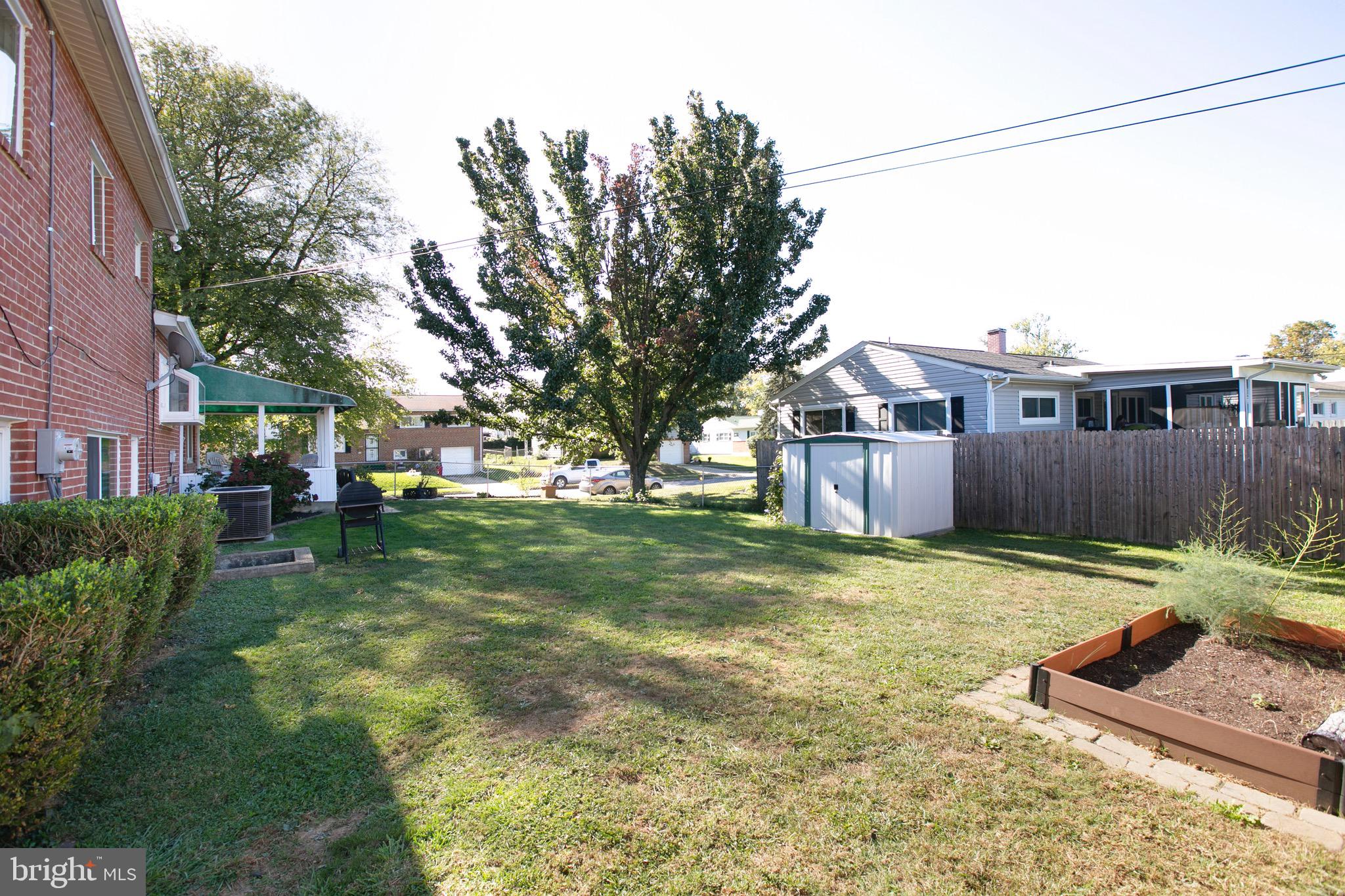 6000 Sherrill Road Catonsville, MD 21228 - Photo 33 of 45 Rear Yard