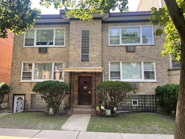 $1,200 | 5420 North Campbell Avenue, Unit G, Chicago, IL 60625