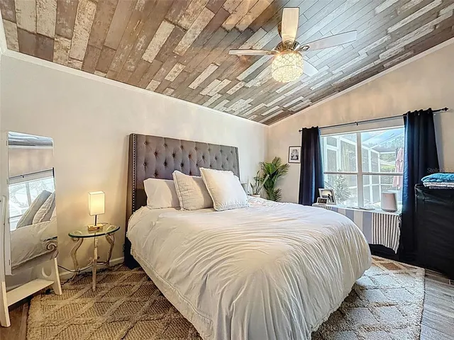 $530,000 | 890 Crestridge Circle, Tarpon Springs, FL 34688