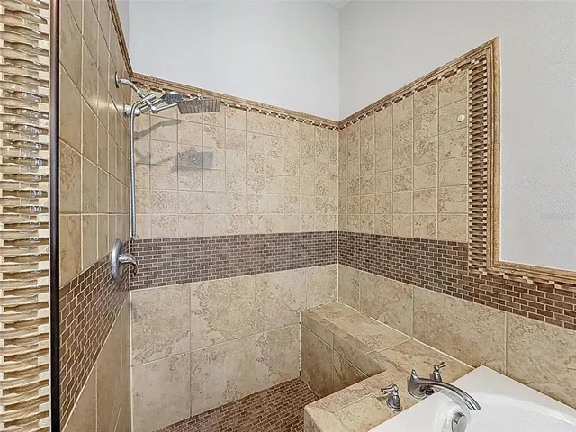 $530,000 | 890 Crestridge Circle, Tarpon Springs, FL 34688