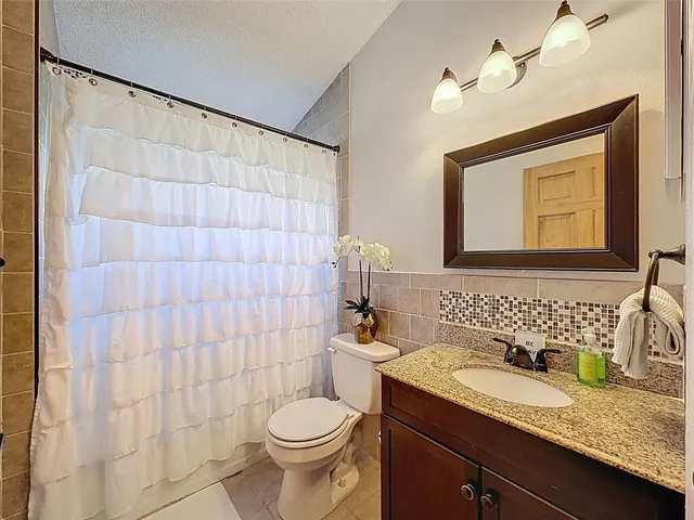 $530,000 | 890 Crestridge Circle, Tarpon Springs, FL 34688