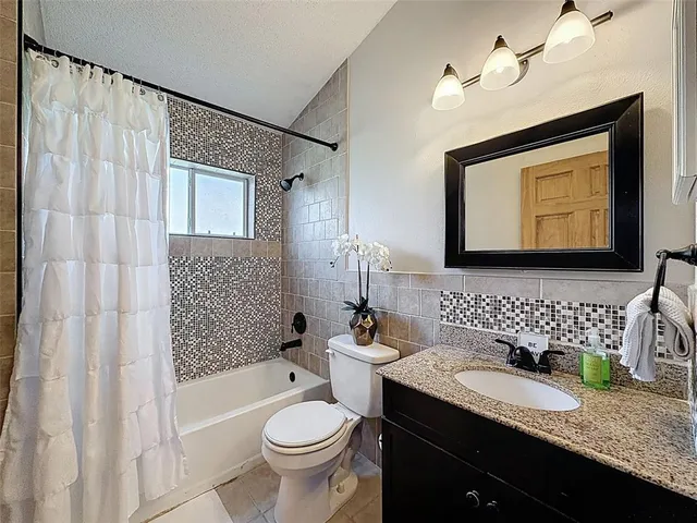 $530,000 | 890 Crestridge Circle, Tarpon Springs, FL 34688