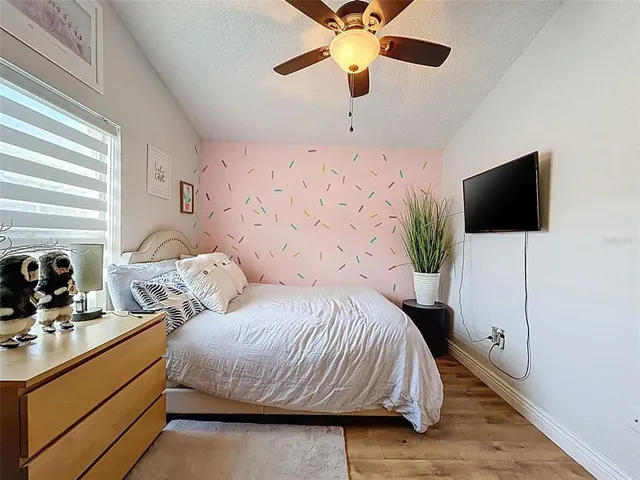 $530,000 | 890 Crestridge Circle, Tarpon Springs, FL 34688