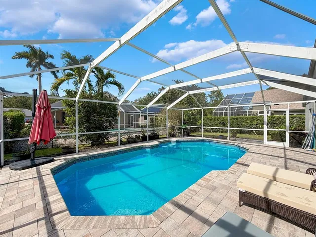 $530,000 | 890 Crestridge Circle, Tarpon Springs, FL 34688