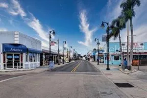 $530,000 | 890 Crestridge Circle, Tarpon Springs, FL 34688