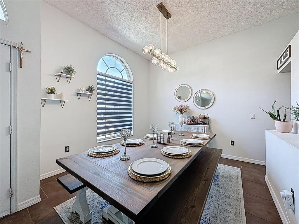 890 Crestridge Circle Tarpon Springs, FL 34688 - Photo 7 of 54