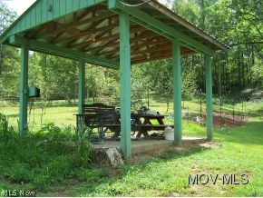 2247 Ripley Road Spencer, WV 25276 - Photo 18 of 24 Picnic pavillion