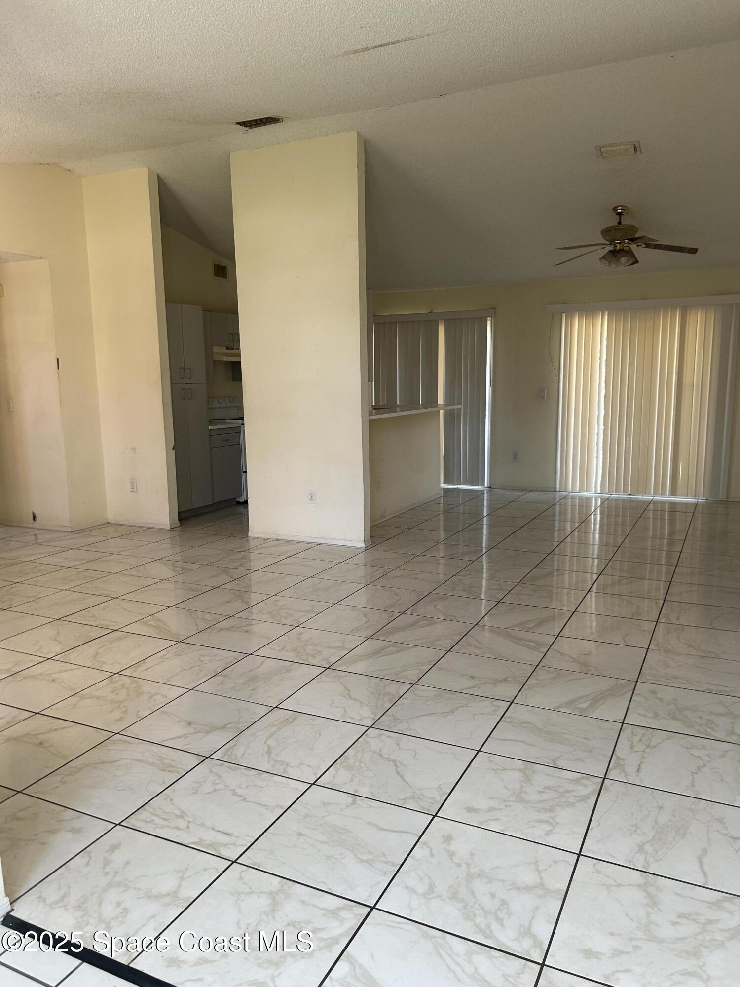 399 Abello Road Southeast Palm Bay, FL 32909 - Photo 5 of 11 IMG_3873