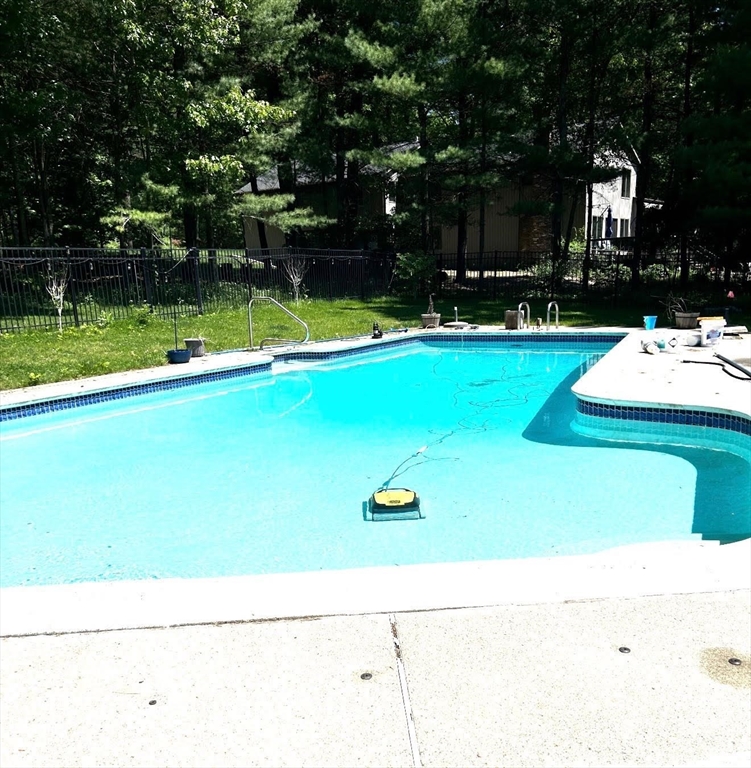 1389 Main Street Lynnfield, MA 01940 - Photo 10 of 12