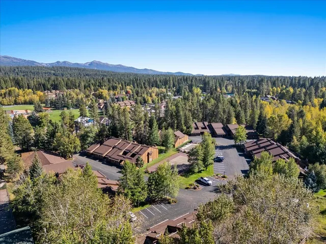 $407,000 | 1630 Davis Avenue, Unit C18, McCall, ID 83638