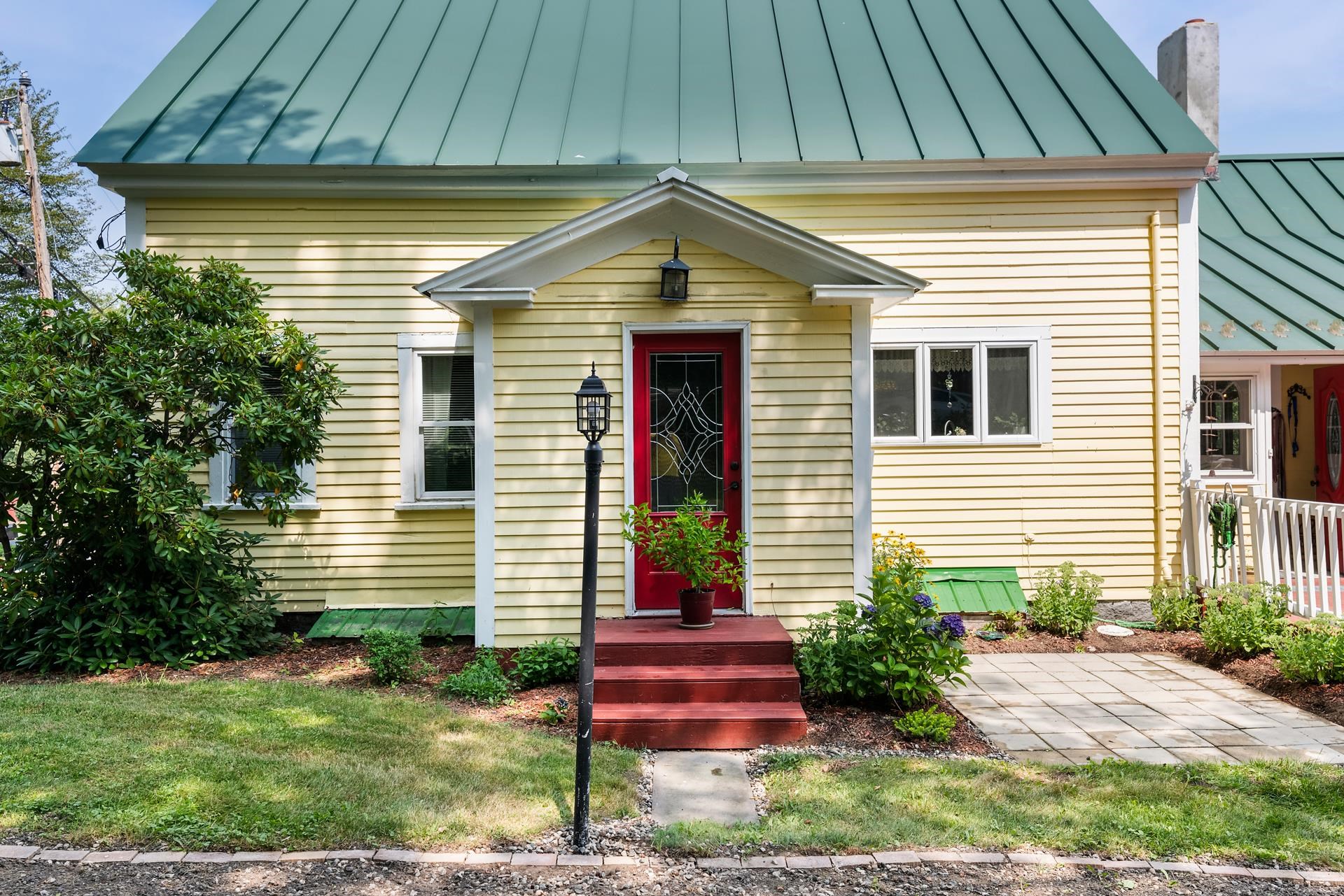 64 East Mountain Road Newport, NH 03773 - Photo 4 of 41 Gallery Image 4