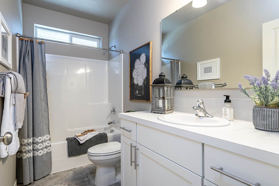 5409 North Calvin Road Spokane Valley, WA 99216 - Photo 9 of 10 Gallery Image 9