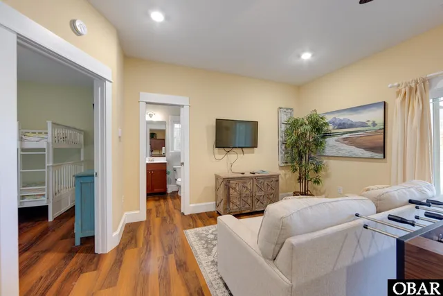 $724,900 | 1093 A Keepers Way, Unit 14A, Corolla, NC 27927