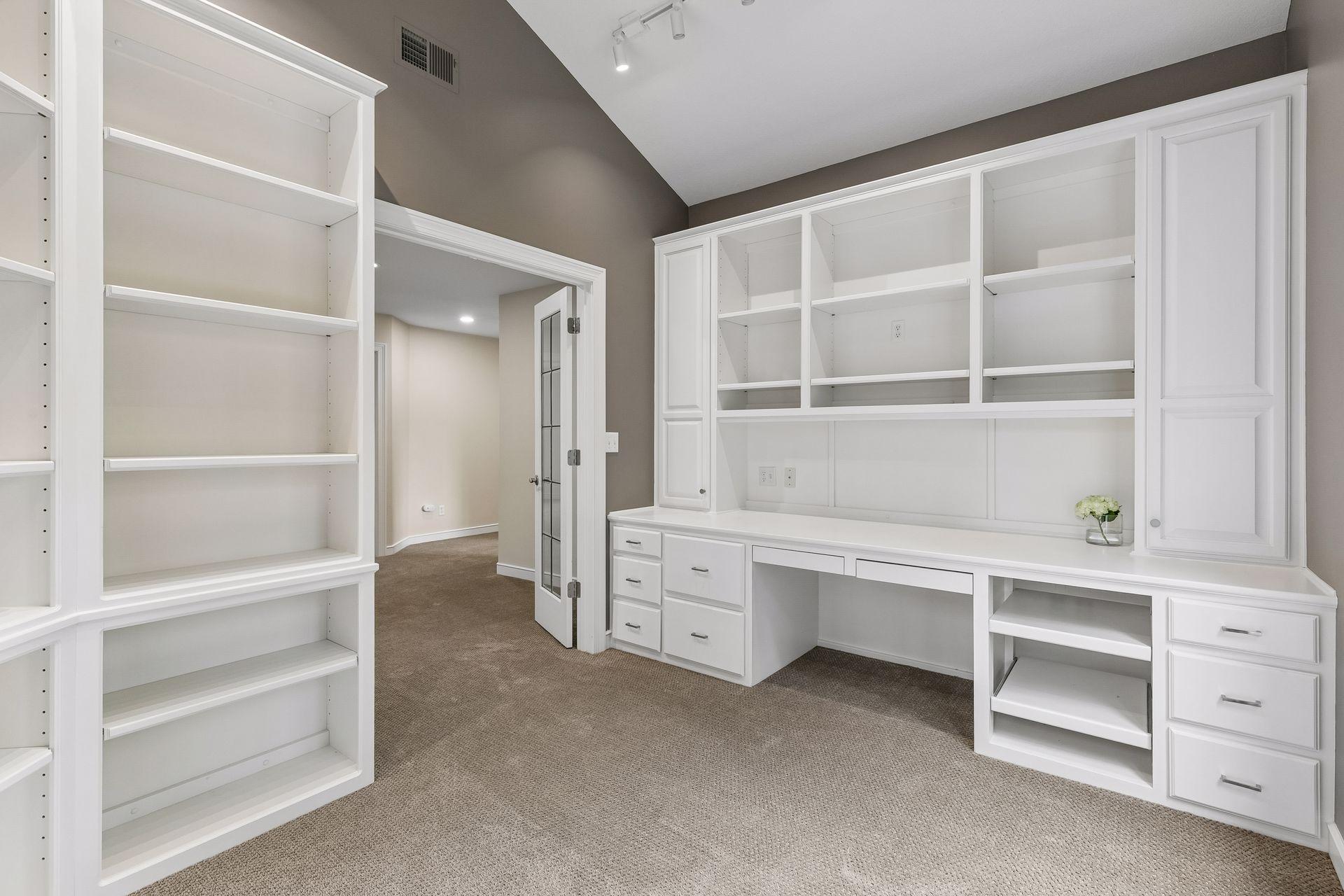 8803 Cove Pointe Road Eden Prairie, MN 55347 - Photo 44 of 71