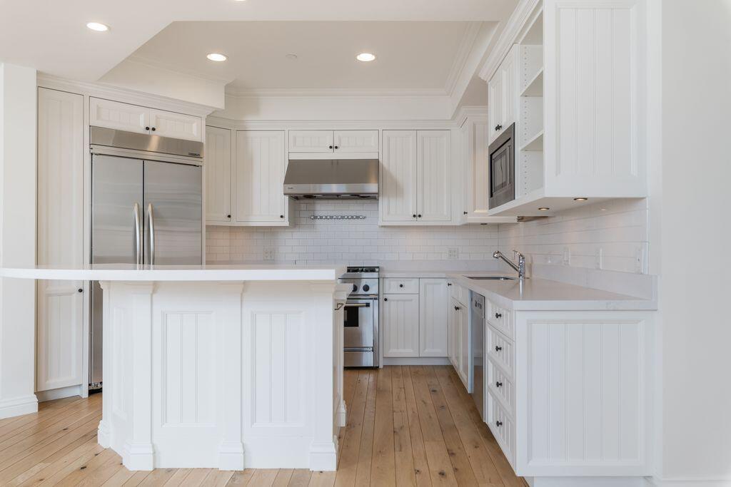 645 East Sun Valley Road, Unit 12 Ketchum, ID 83340 - Photo 13 of 22 Open Kitchen