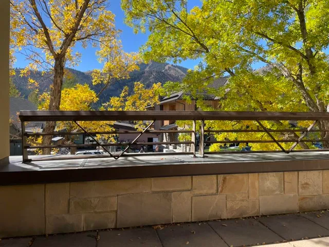 $3,800,000 | 645 East Sun Valley Road, Unit 12, Ketchum, ID 83340