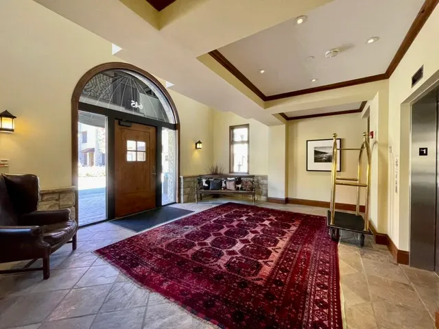 $3,800,000 | 645 East Sun Valley Road, Unit 12, Ketchum, ID 83340