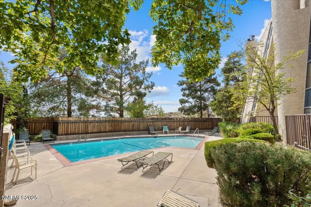 $224,900 | 31 Vista Rafael Parkway, Reno, NV 89503