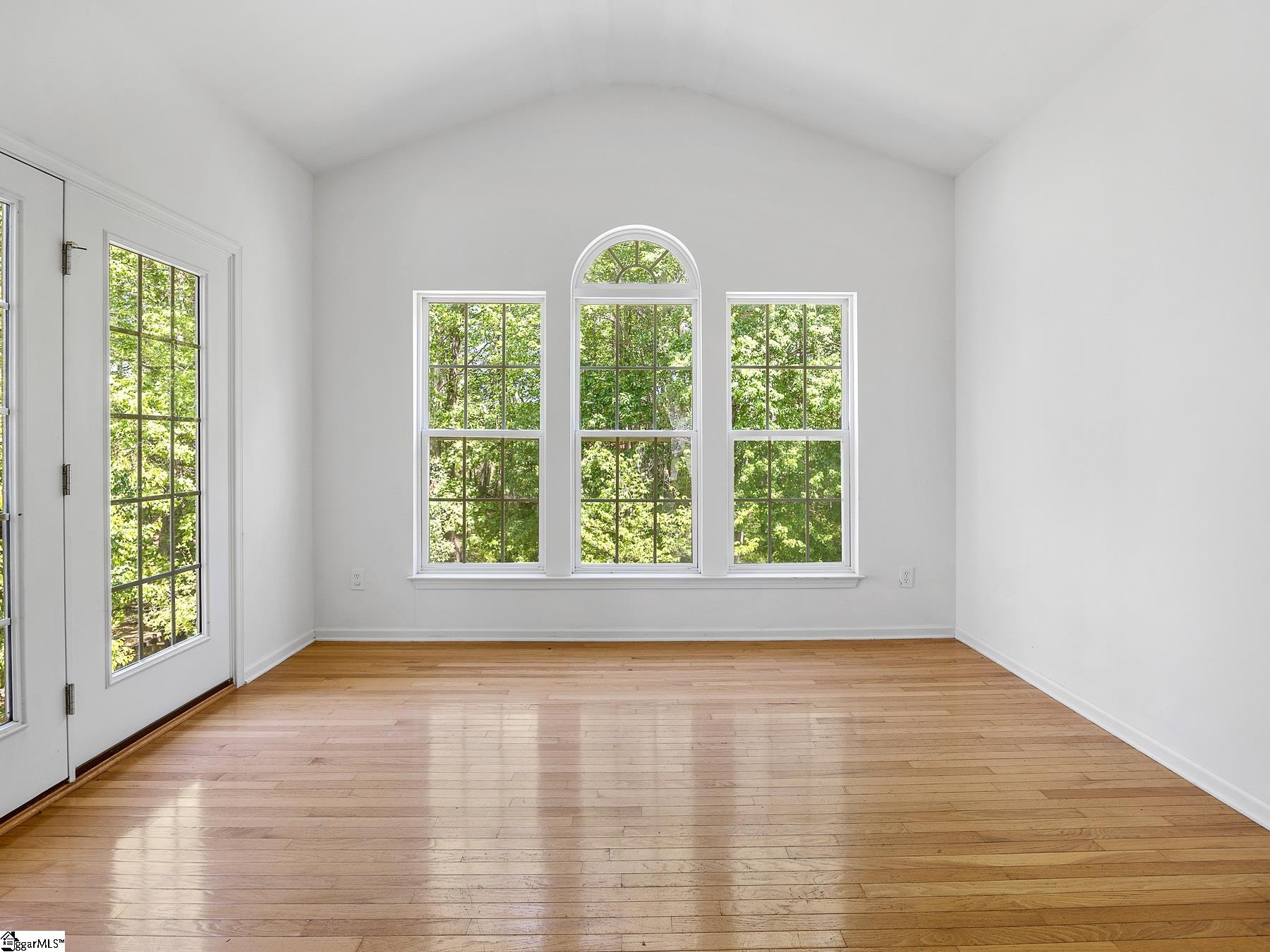 365 Castleton Circle Boiling Springs, SC 29316 - Photo 17 of 34