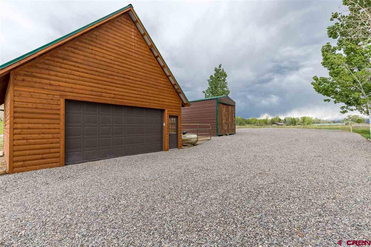 21770 Uncompahgre Road Montrose, CO 81403 - Photo 9 of 27 Gallery Image 9
