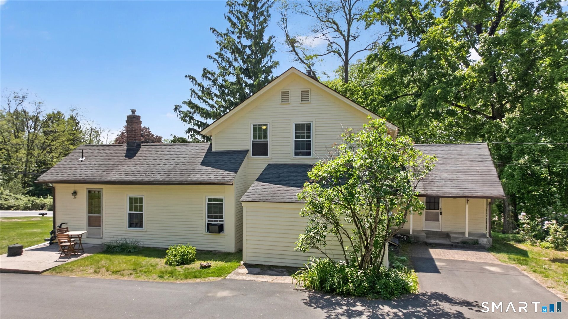 20 Huckleberry Hill Road Avon, CT 06001 - Photo 6 of 40