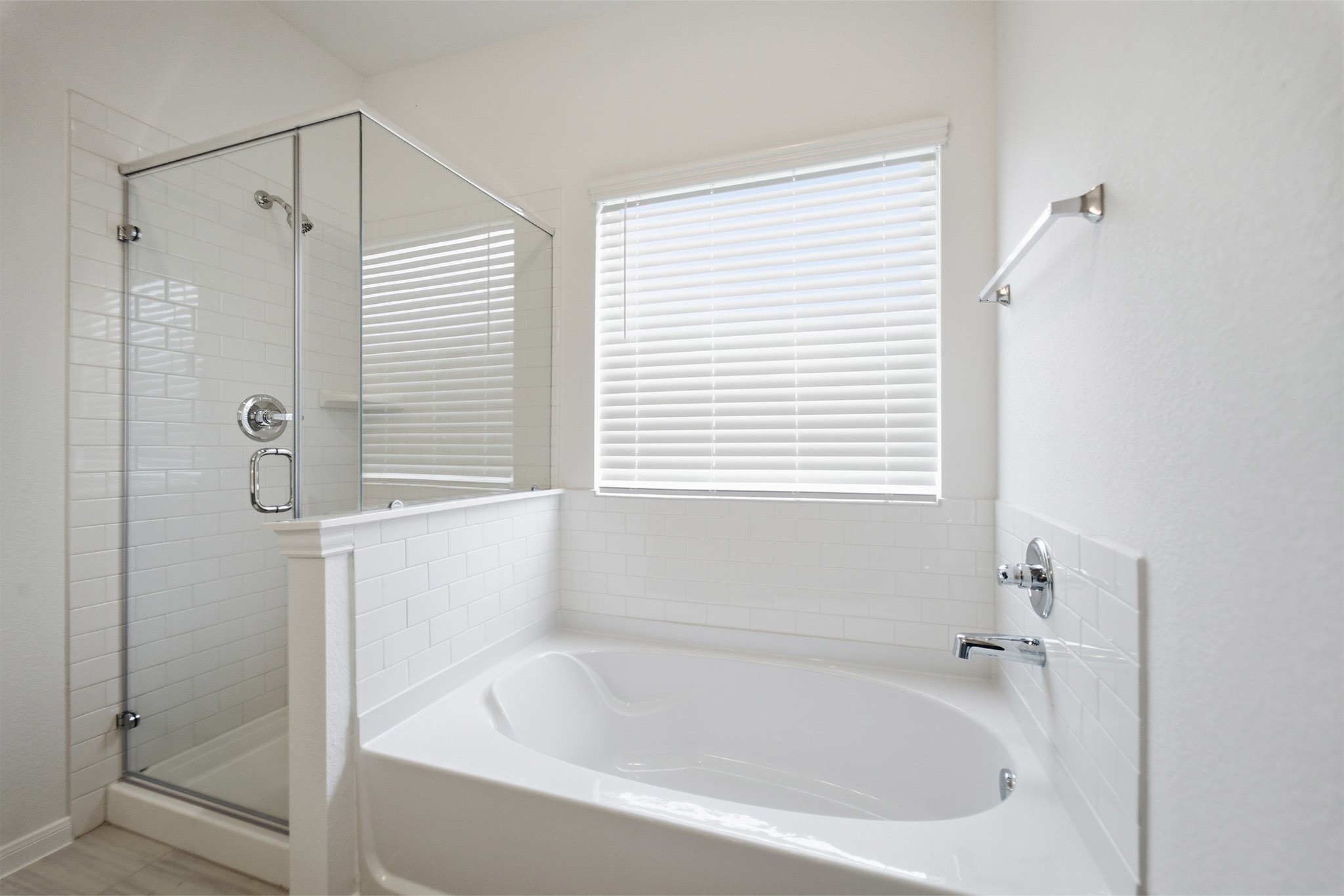 8015 Jasper Mdws Way Angleton, TX 77515 - Photo 20 of 34