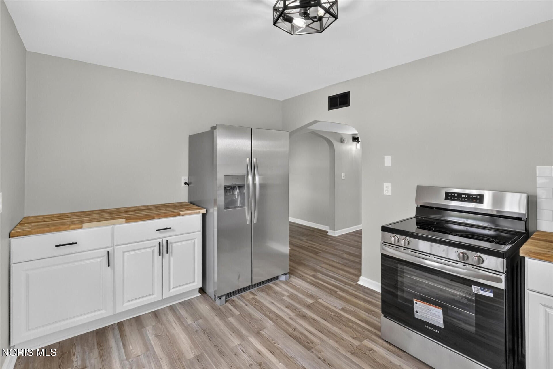 4214 Kilburn Road Berkey, OH 43504 - Photo 19 of 57 Gallery Image 19
