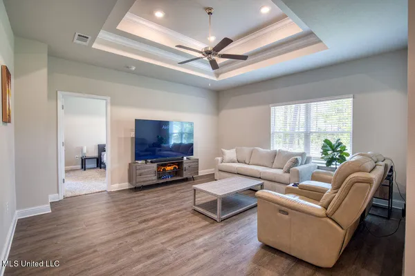 $2,200 | Undisclosed Address, Biloxi, MS 39532