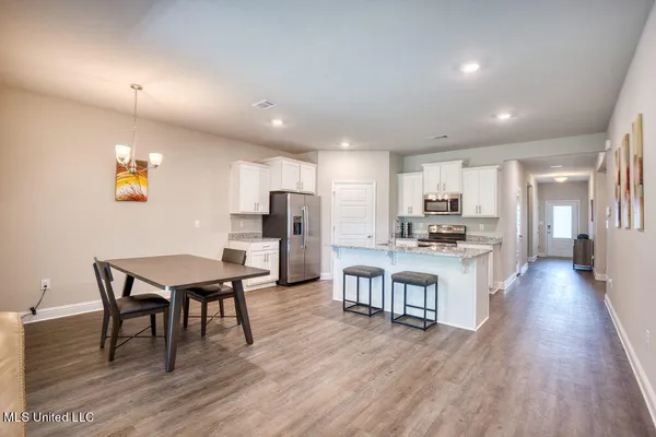 $2,200 | Undisclosed Address, Biloxi, MS 39532